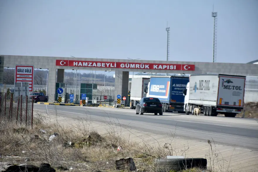 Hamzabeyli Sınır Kapısı'nda 10 kilometre TIR kuyruğu 3