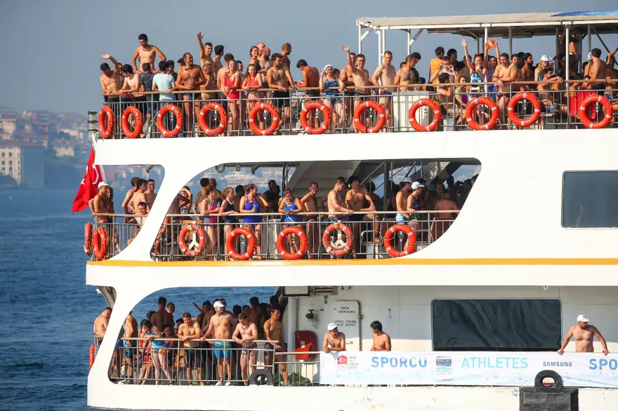 Boğaz'da yüzme yarışması 10