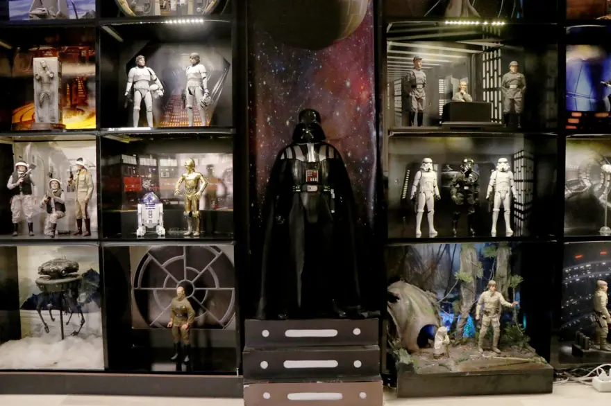 Evini Star Wars müzesine çevirdi 5
