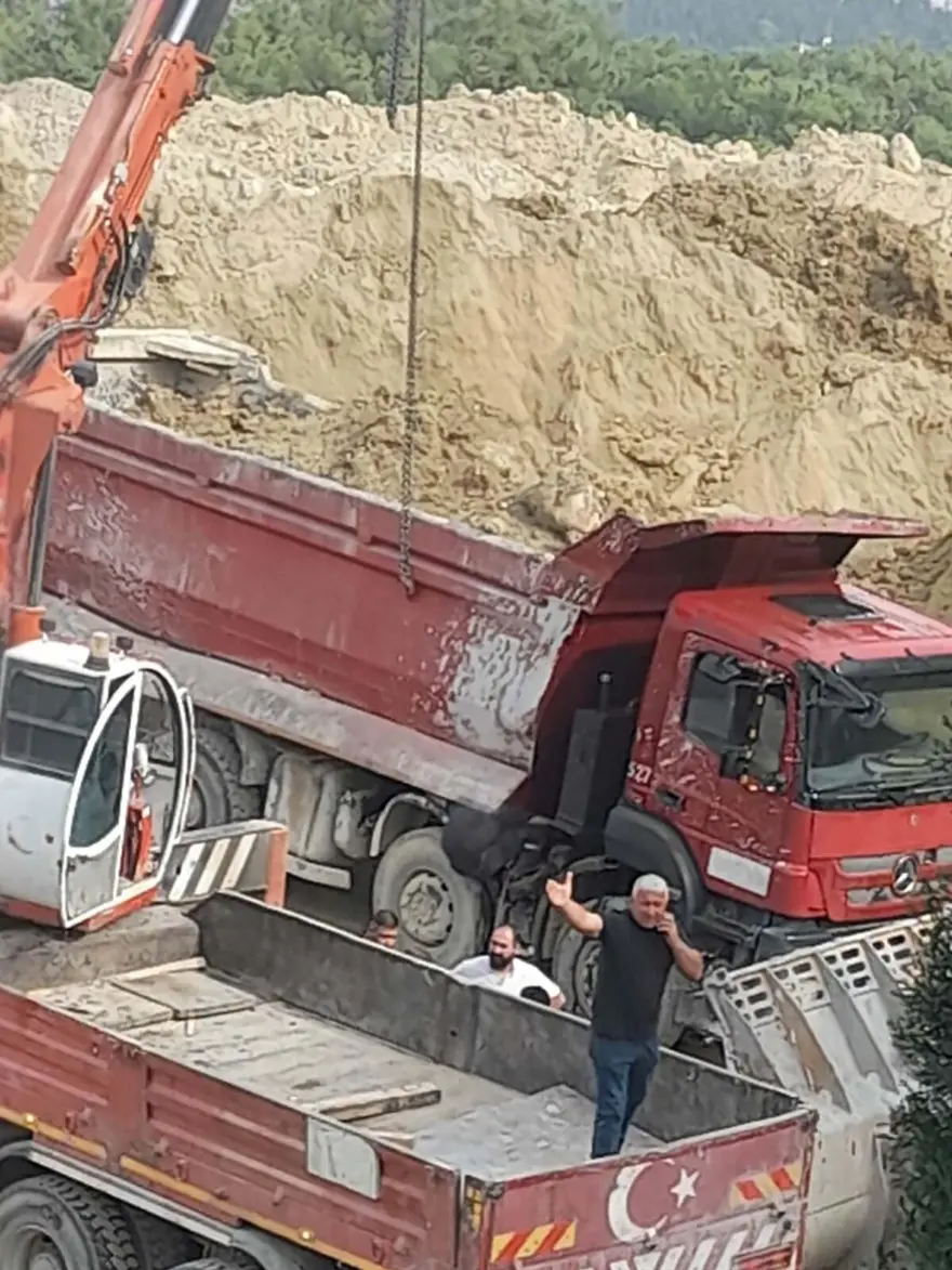 İzmir’de tamircinin feci ölümü İzmir’de tamircinin feci ölümü