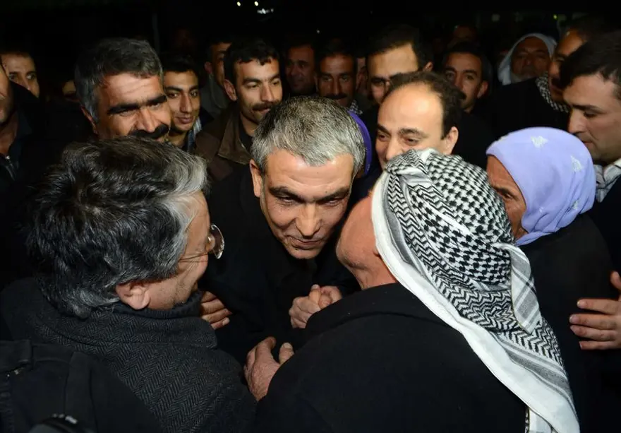 BDP'li vekiller tahliye edildi 13