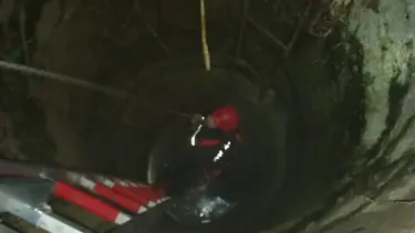 Silivri'de su kuyusuna düşen kişiyi itfaiye kurtardı