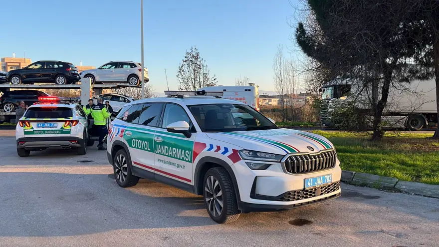 TIR şoförüne gaspçı şoku: Dövülüp boynundan bıçaklandı 2