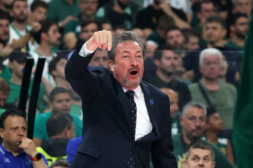Cedi Osman'a tepkiler çığ gibi büyüdü, Ergin Ataman ve milli basketbolcudan açıklamalar geldi: "Maçı mı bırakacaktı?" 2 Cedi Osman'a tepkiler çığ gibi büyüdü, Ergin Ataman ve milli basketbolcudan açıklamalar geldi: "Maçı mı bırakacaktı?" 2