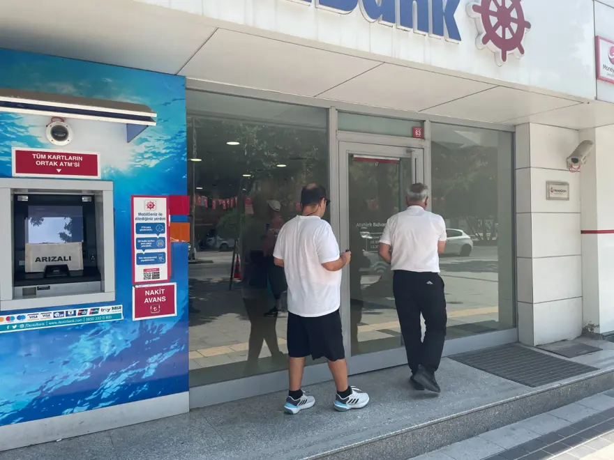 ATM'ler küresel yazılım kaosundan etkilendi: Para çekimleri yapılamadı 5