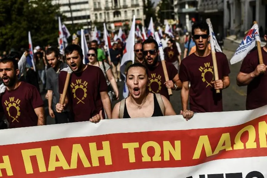 Dünyadan 1 Mayıs İşçi Bayramı manzaraları 21