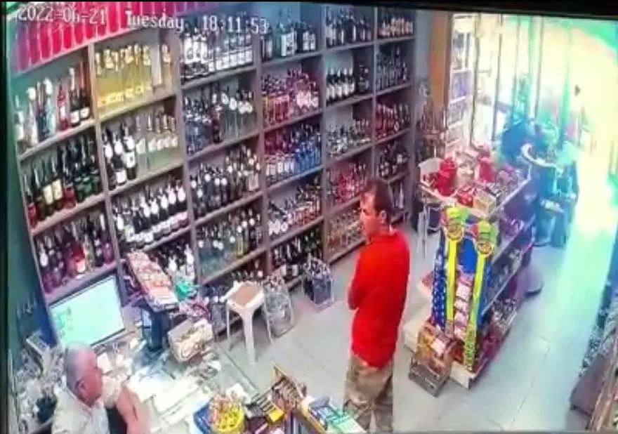Marmaris'te ormanı yakan şüphelinin olaydan önceki son görüntüsü 5