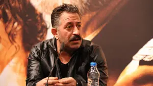 Cem Yılmaz ameliyat oldu Cem Yılmaz ameliyat oldu