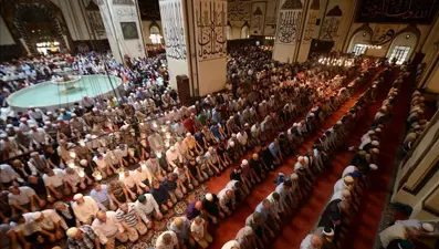 Ramazan ayı imsakiyesi 2025: Bu yılın ilk teravih namazı saatleri İstanbul, Ankara, İzmir