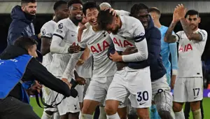 Tottenham'ın 63 yıl sonra şampiyonluk rüyası: Premier Lig'de liderlik sürüyor Tottenham'ın 63 yıl sonra şampiyonluk rüyası: Premier Lig'de liderlik sürüyor