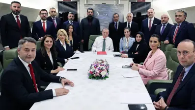 Cumhurbaşkanı Erdoğan'dan yeniden adaylık açıklaması: Anayasadan muradımız kendimize alan açmak değil