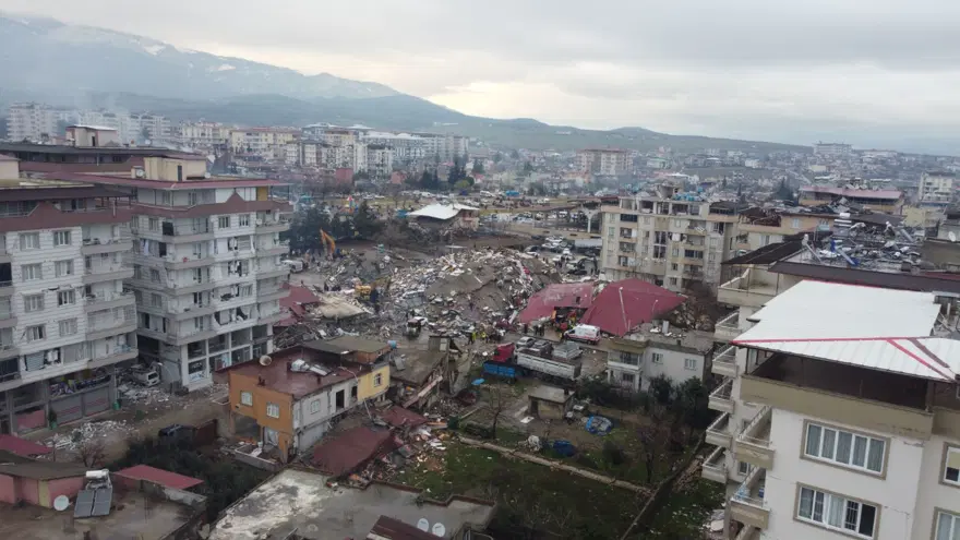 Türkiye yasta | Depremin vurduğu 10 ilden çarpıcı fotoğraflar... 