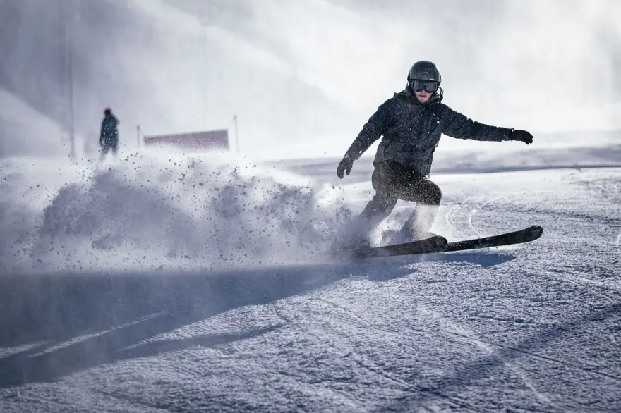 Kar kalınlığı 82 santimetre! Palandöken'de kayak sezonu başladı 12