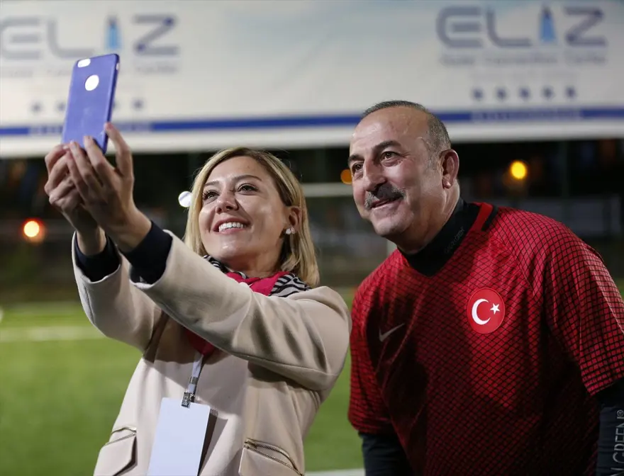 Bakanlar Kızılcahamam'da yeşil sahaya çıktı 6