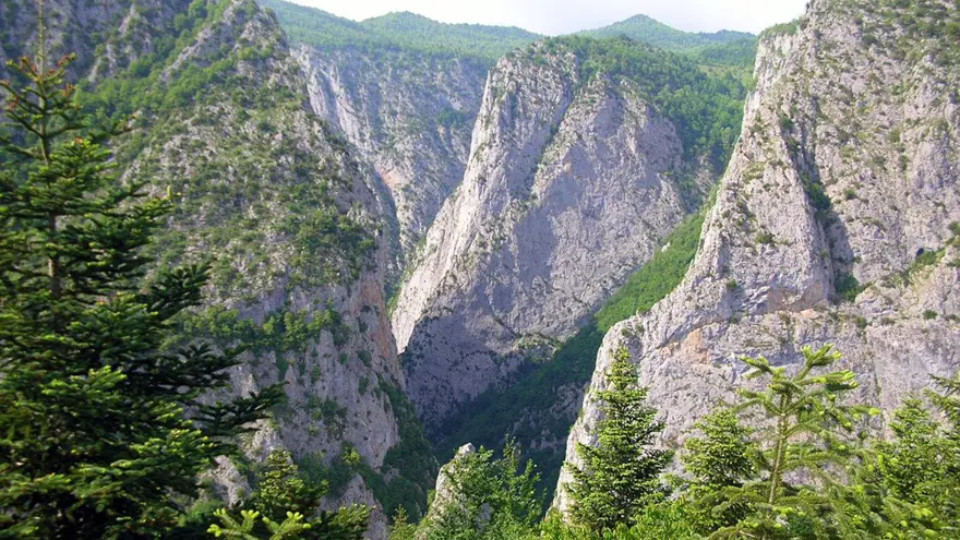 Dünyanın en derin ikinci kanyonu: Kastamonu Valla Kanyonu Dünyanın en derin ikinci kanyonu: Kastamonu Valla Kanyonu