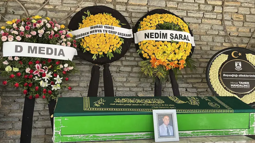 Oyuncu Hakan Yılmaz’ın babası son yolculuğuna uğurlandı 3