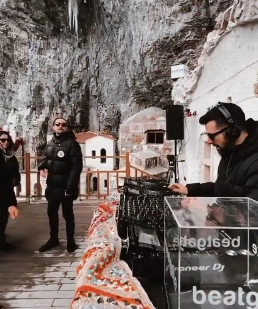 Sümela Manastırı'nda klip çekimine soruşturma 1