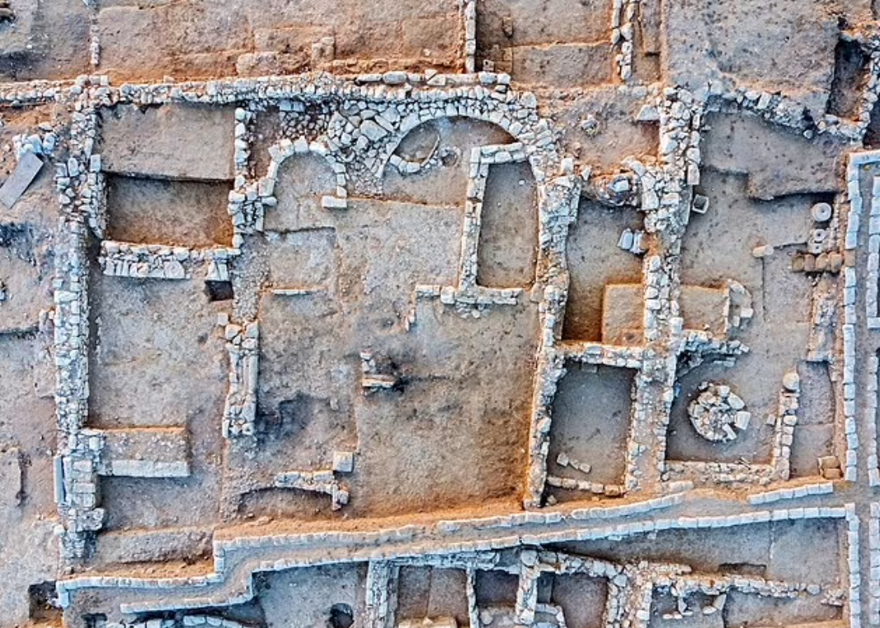 Gazze'de bin 500 yıl önce Hristiyanlar tarafından yapılan taş oymalar bulundu 2