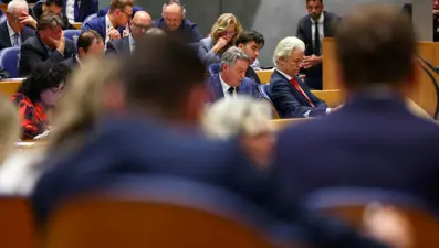 Erken seçimin Hollanda’ya maliyeti 105 milyon euro