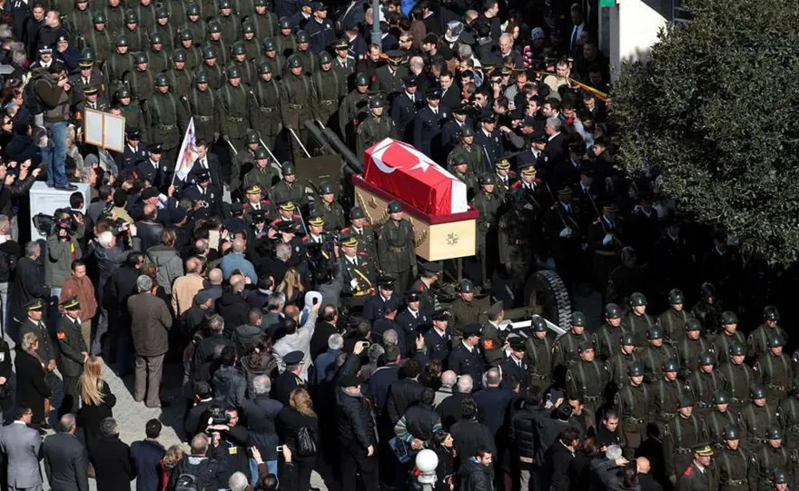 Denktaş'ın ardından 40 Denktaş'ın ardından 40