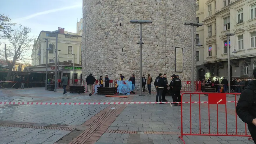 Galata Kulesi’ndendüştü, yaşamını yitirdi 3