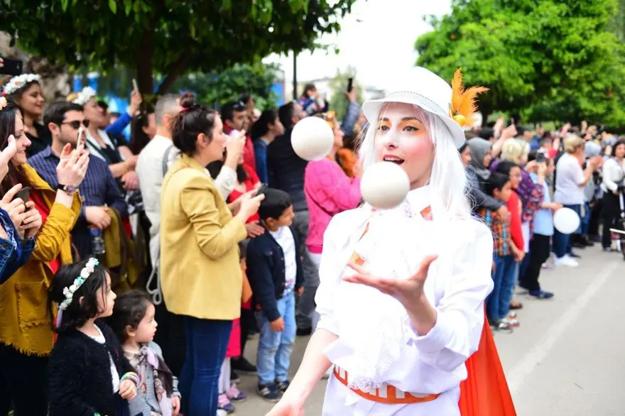 Uluslararası Portakal Çiçeği Karnavalı ile Bando ve Tava Ciğer Festivali'ne corona virüs engeli 10