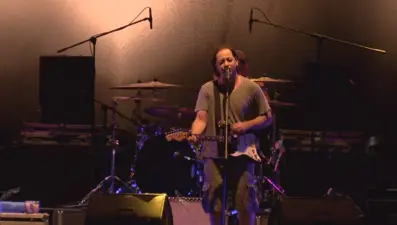 Küçükçiftlik Park'ta Duman konserine yoğun ilgi