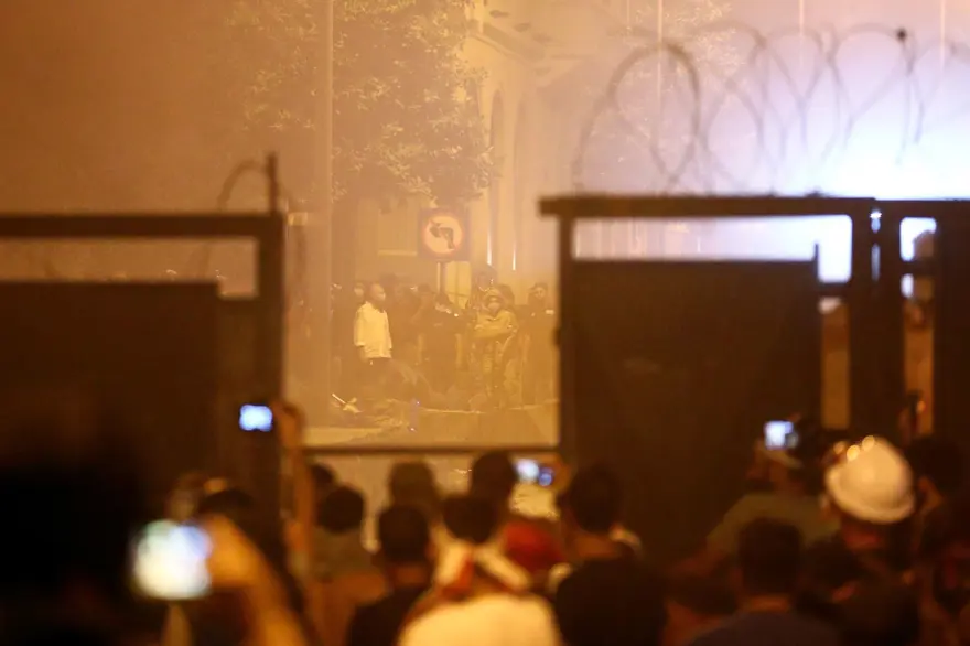 Beyrut'ta protestolar sürüyor 19