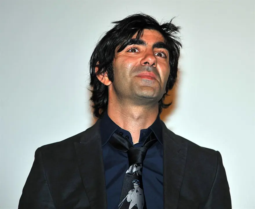 Cannes'da Hudutların Kanunu 4