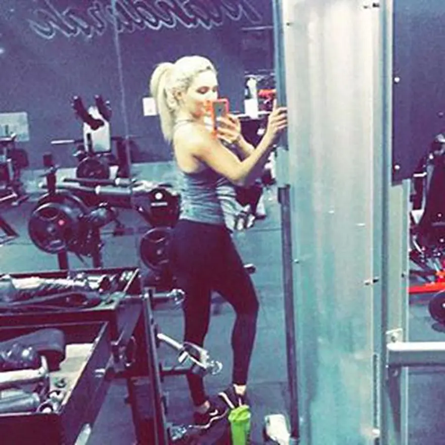 Ünlü vücut geliştirmeci protein kurbanı oldu! 