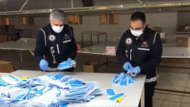 Adana'da 700 bin kaçak maske ele geçirildi