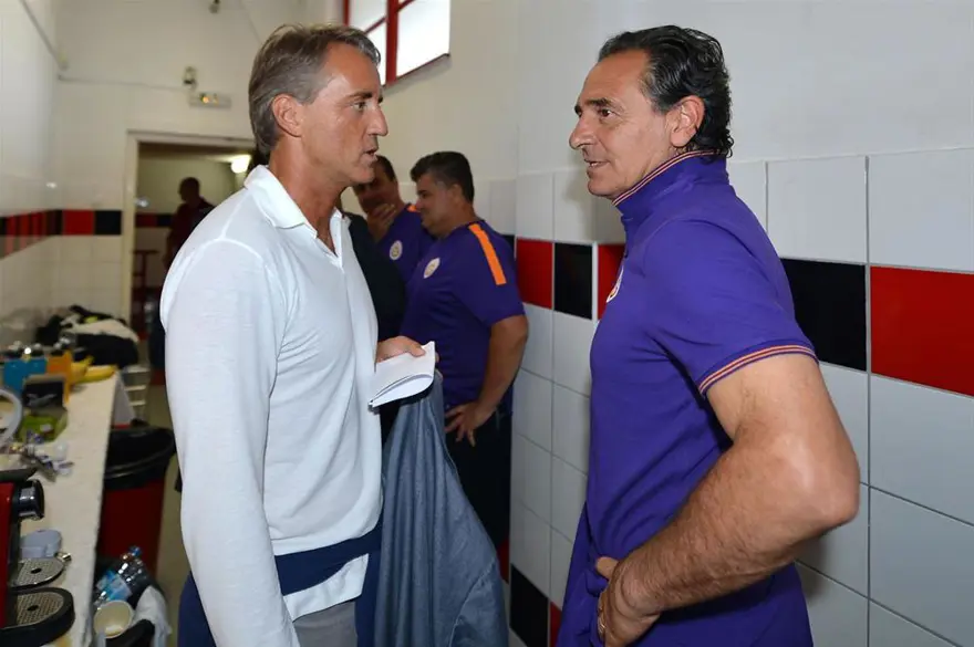 Mancini Galatasaray maçında Mancini Galatasaray maçında