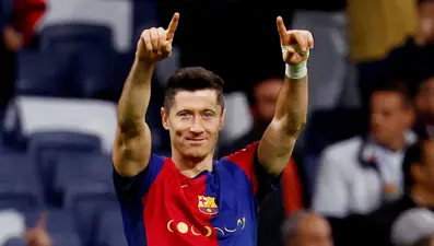 Robert Lewandowski, Ronaldo ve Messi'nin sınfını hedefliyor: Bu başarıyı yakalayan 3. futbolcu olabilir!