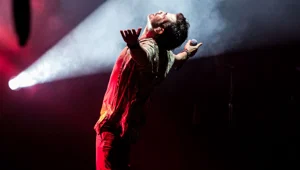 Arabalı Açıkhava konserleri Kenan Doğulu ile başladı Arabalı Açıkhava konserleri Kenan Doğulu ile başladı