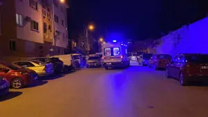 Evdeki asma tavan üzerlerine çöktü: Bir kişi yaralandı