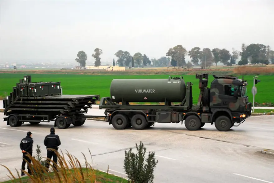 Patriotlar Gazi Kışlası'nda 1