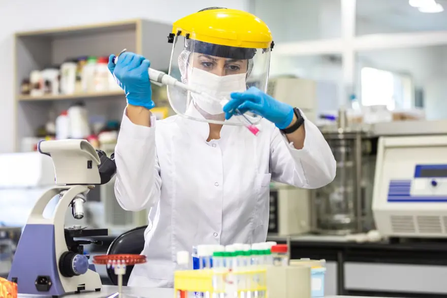 Covid-19'a karşı antikorlarınız ne kadar güçlü? Cinsiyetinize ve yaşınıza bağlı olarak değişiyor 1