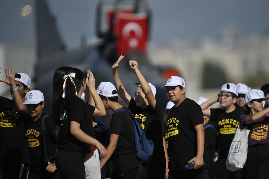 YARIŞMALAR SÜRECEK 3