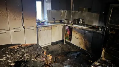 Bolu'da mutfakta başlayan yangın evi yaktı