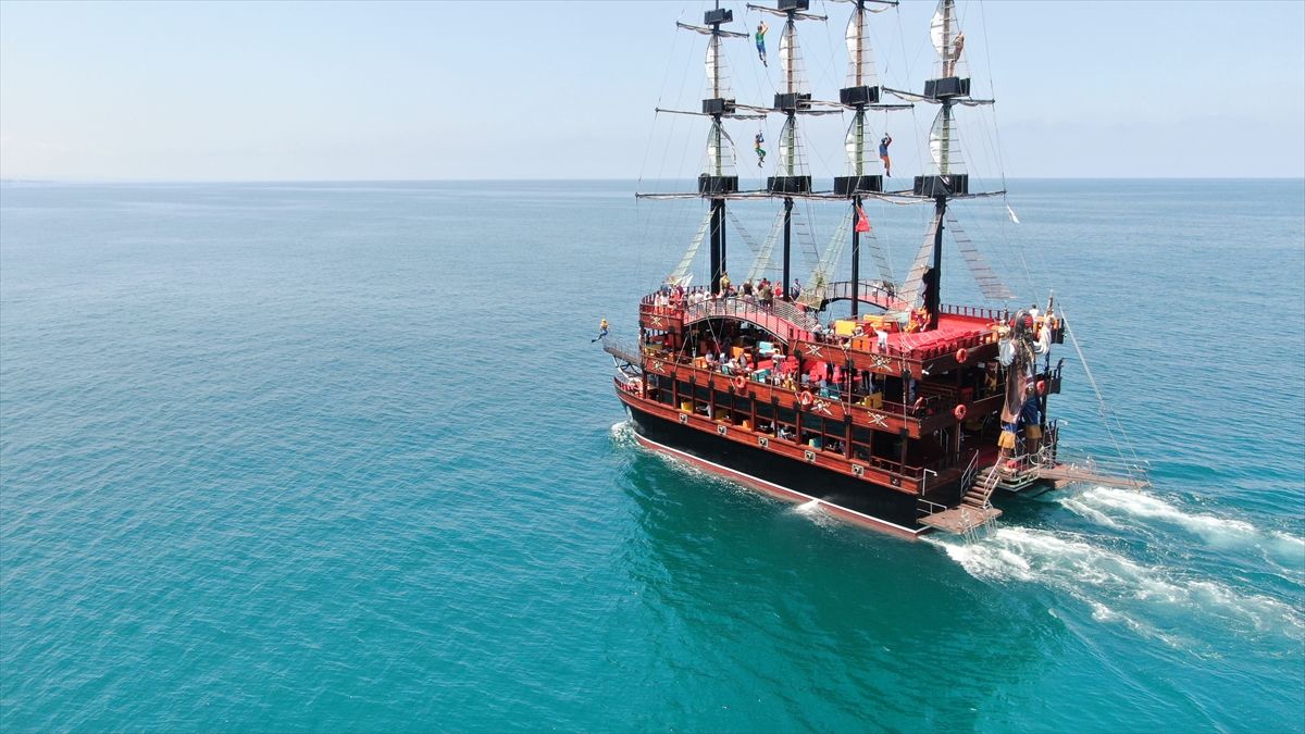'Pusula Katamaran' Karadeniz turlarına başladı