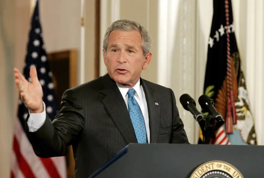 Bush'tan kişisel diplomasi sergisi 15