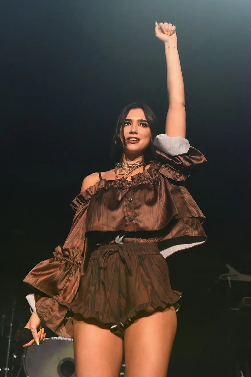 27. yaşına özel 27 fotoğrafla Dua Lipa 13
