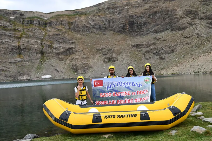 3 bin rakımda rafting keyfi 2 3 bin rakımda rafting keyfi 2
