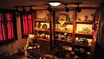 Dedelerinin hayatlarını Rum evinde yaşatıyor: Geçmişin izlerini günümüze taşıyor