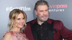 John Travolta'nin eşi Kelly Preston meme kanserinden hayatını kaybetti John Travolta'nin eşi Kelly Preston meme kanserinden hayatını kaybetti