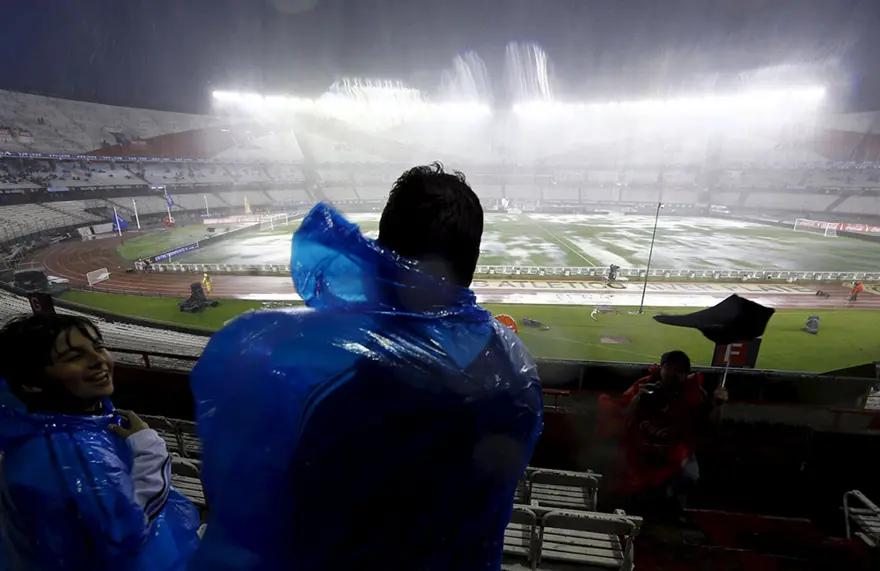 Arjantin - Brezilya maçına yağmur engeli 4