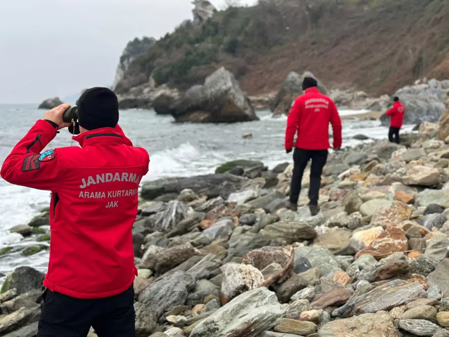 ÇALIŞMALAR SU YÜZEYİ VE SAHİLDE SÜRECEK 6