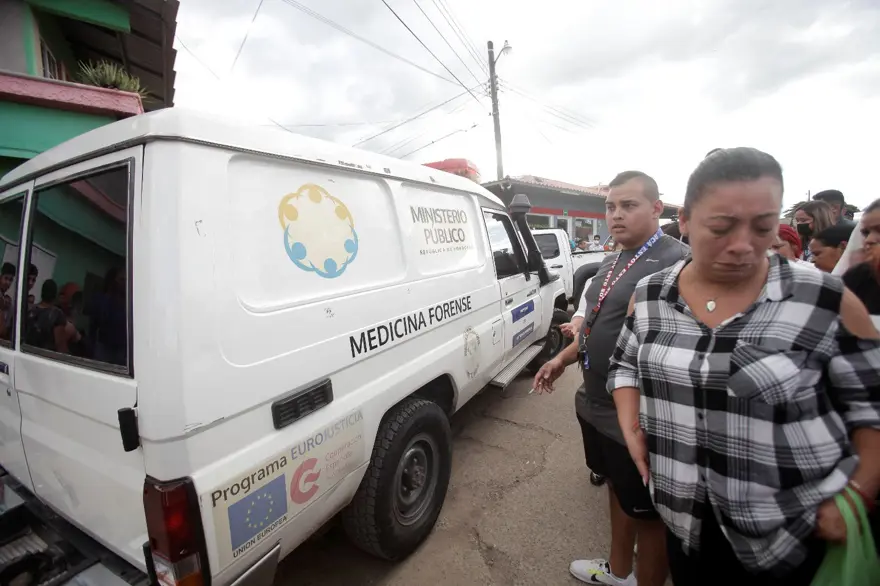 Honduras'ta kadınlar hapishanesinde kavga: Ölü sayısı arttı 2 Honduras'ta kadınlar hapishanesinde kavga: Ölü sayısı arttı 2