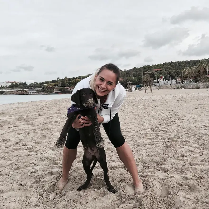 Survivor Damla'nın doğal halleri 17