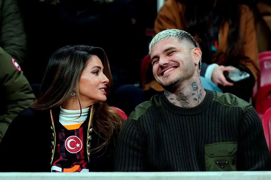 Icardi ve sevgilisi China Suarez'in İstanbul turundan yeni fotoğraflar: Tanınmamak için maske taktı! 5